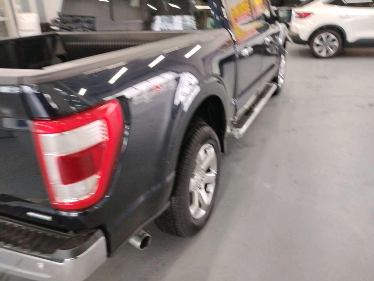 2022 Ford F-150 Lariat Photo