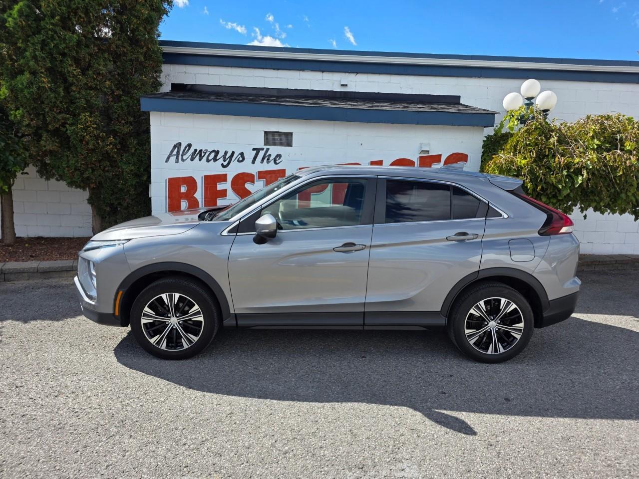 2022 Mitsubishi Eclipse Cross ES 4dr S-AWC Photo4