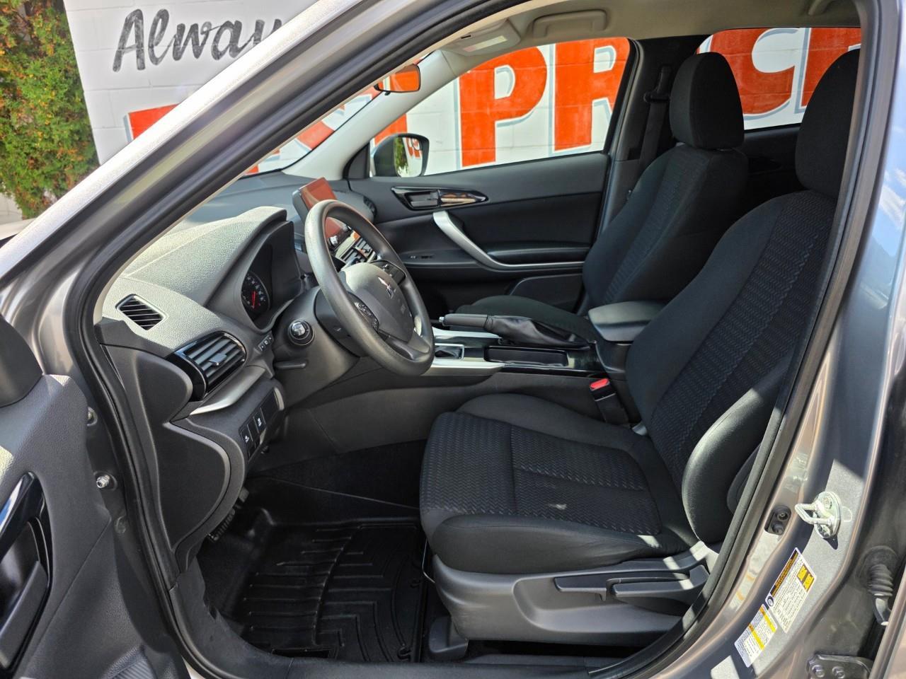 2022 Mitsubishi Eclipse Cross ES 4dr S-AWC Photo