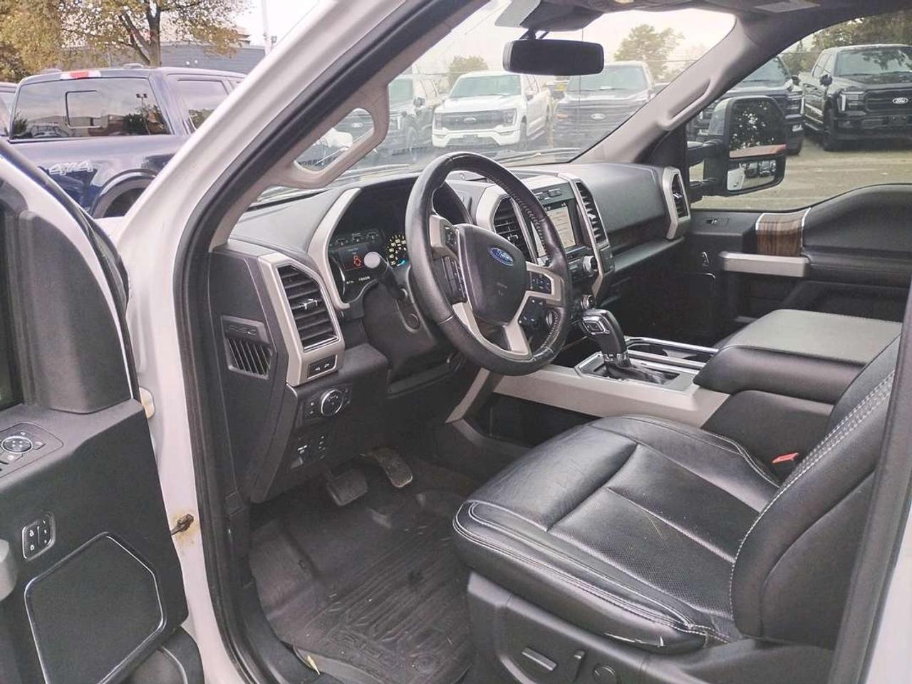 2019 Ford F-150 Lariat Photo