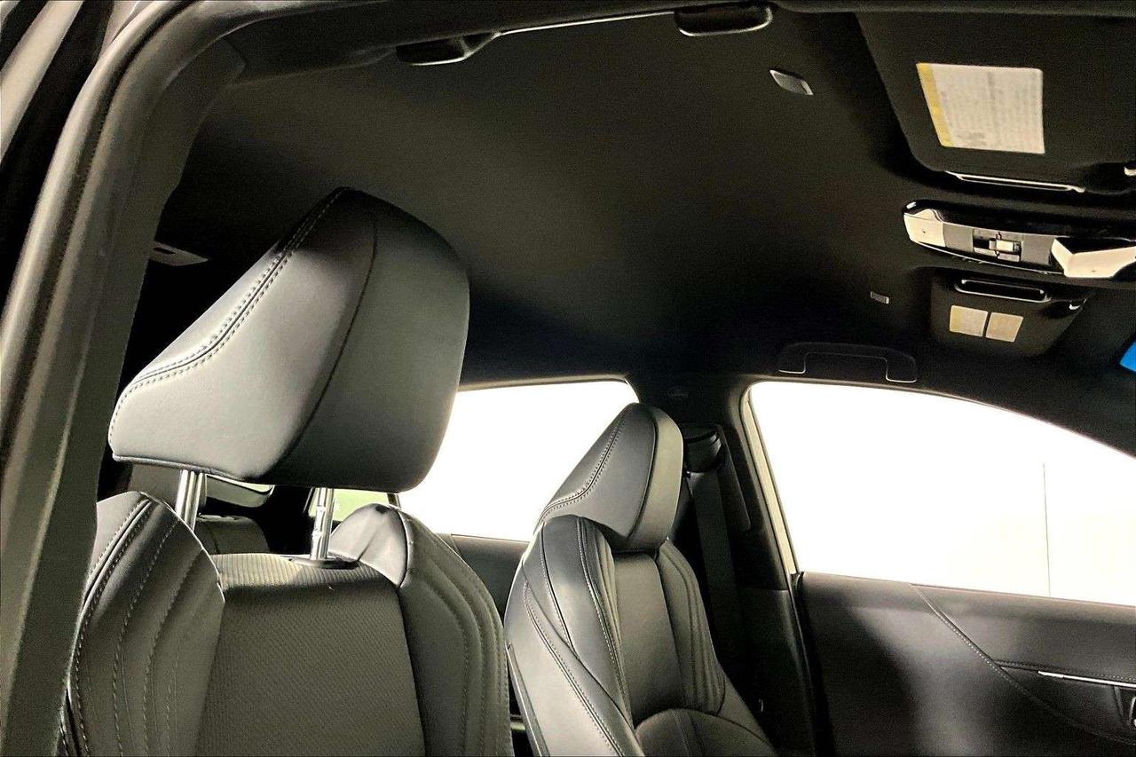 2023 Toyota Venza XLE AWD Photo