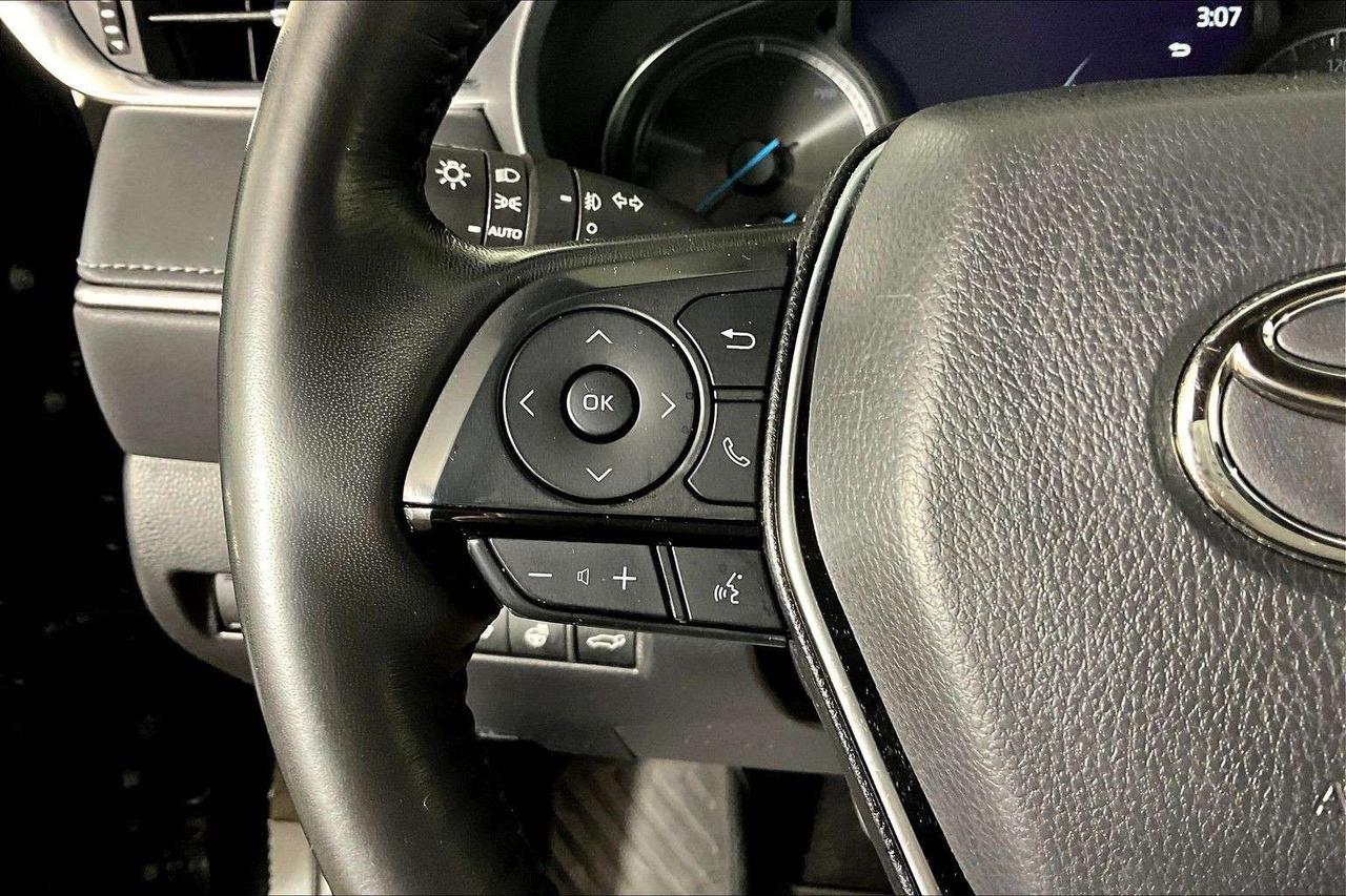 2023 Toyota Venza XLE AWD Photo