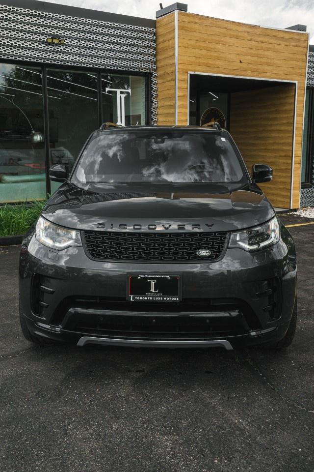 2018 Land Rover Discovery HSE Luxury Td6 4WD Photo