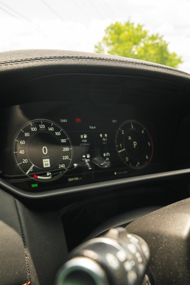 2018 Land Rover Discovery HSE Luxury Td6 4WD Photo