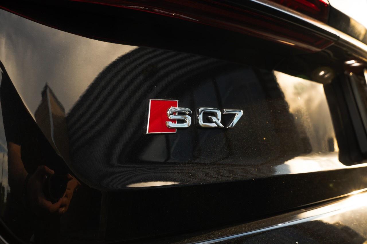 2021 Audi SQ7 Premium Plus 4.0 TFSI quattro Photo