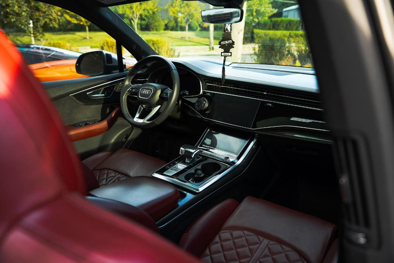 2021 Audi SQ7 Premium Plus 4.0 TFSI quattro Photo