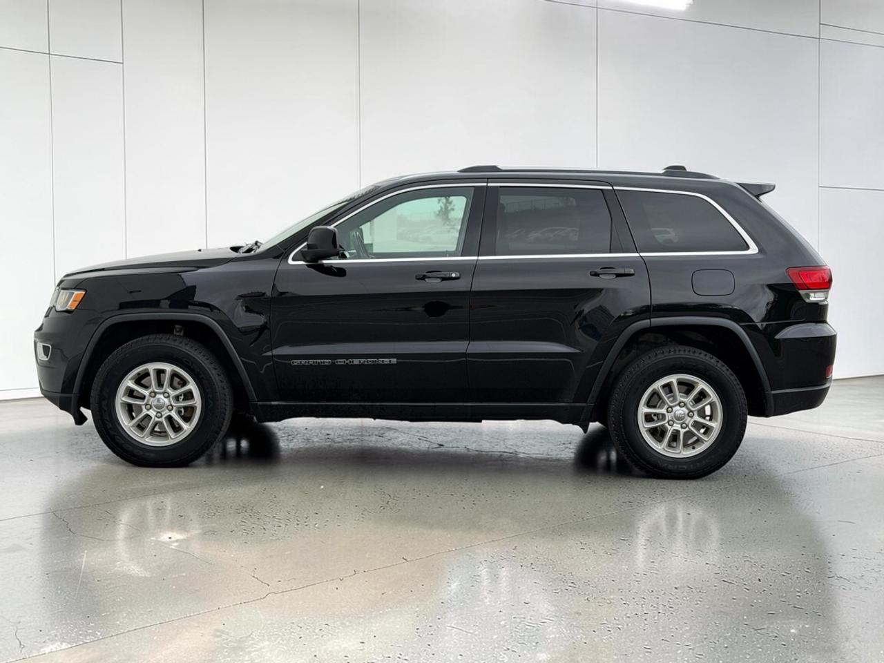2020 Jeep Grand Cherokee Laredo/AWD/NAV/BSM Photo