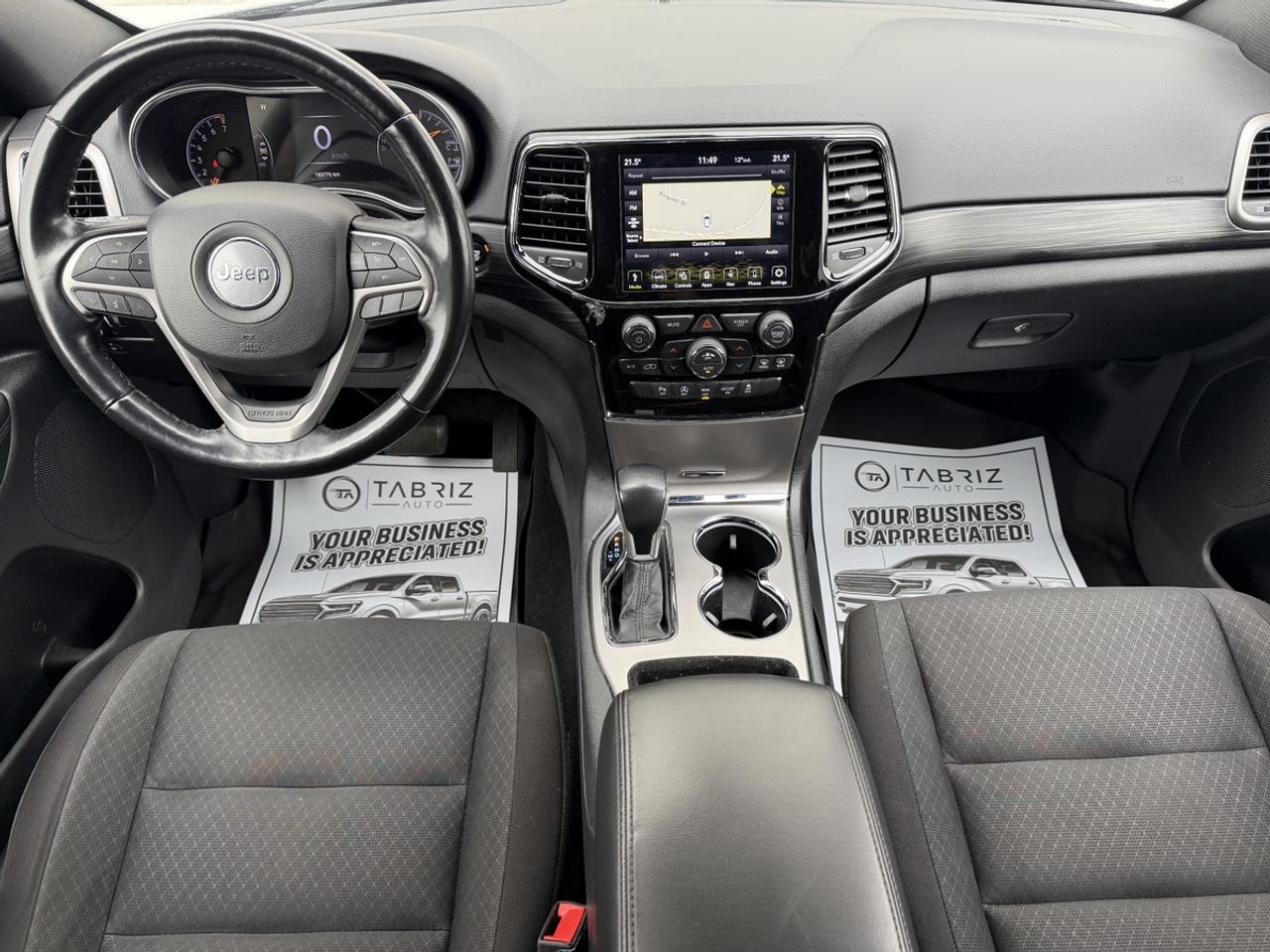 2020 Jeep Grand Cherokee Laredo/AWD/NAV/BSM Photo