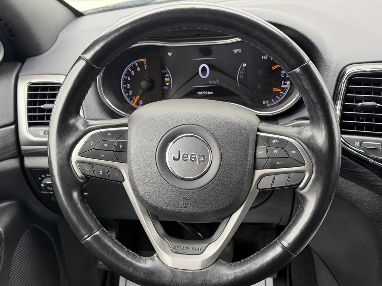 2020 Jeep Grand Cherokee Laredo/AWD/NAV/BSM Photo