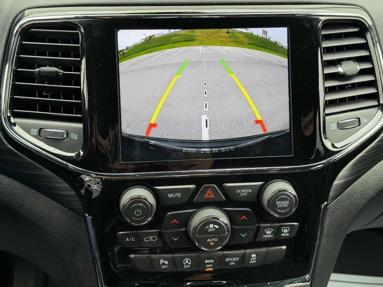 2020 Jeep Grand Cherokee Laredo/AWD/NAV/BSM Photo