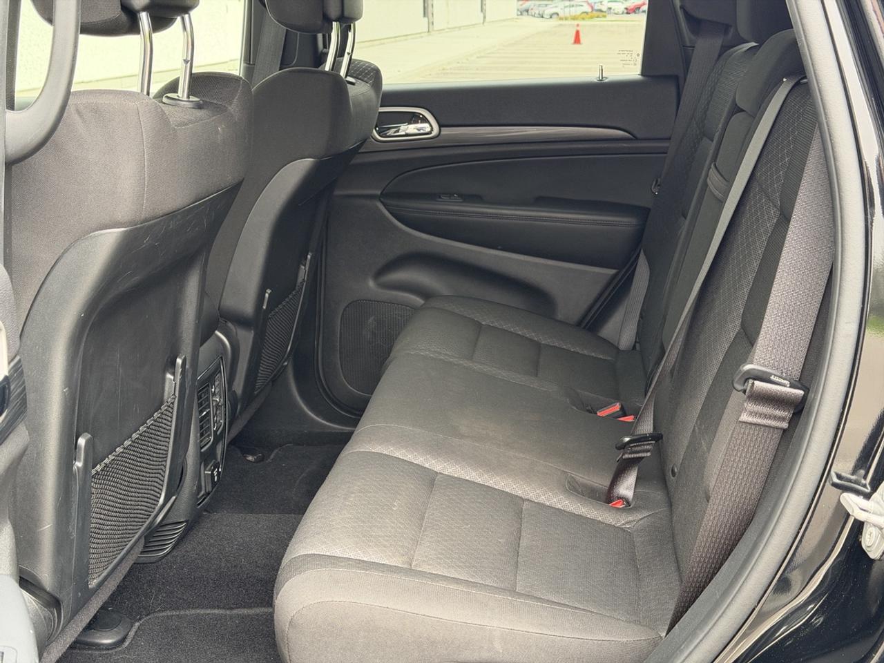 2020 Jeep Grand Cherokee Laredo/AWD/NAV/BSM Photo