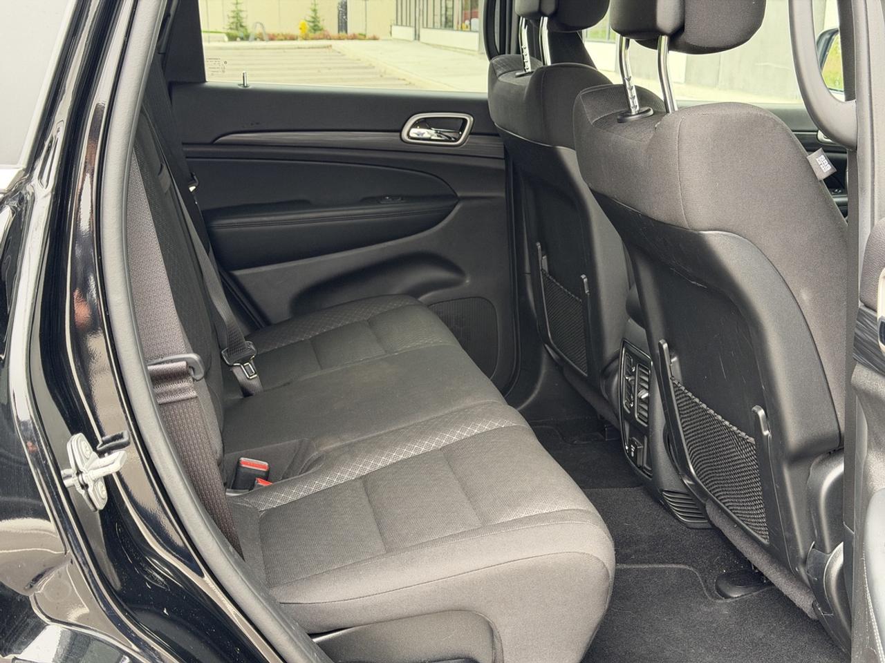 2020 Jeep Grand Cherokee Laredo/AWD/NAV/BSM Photo