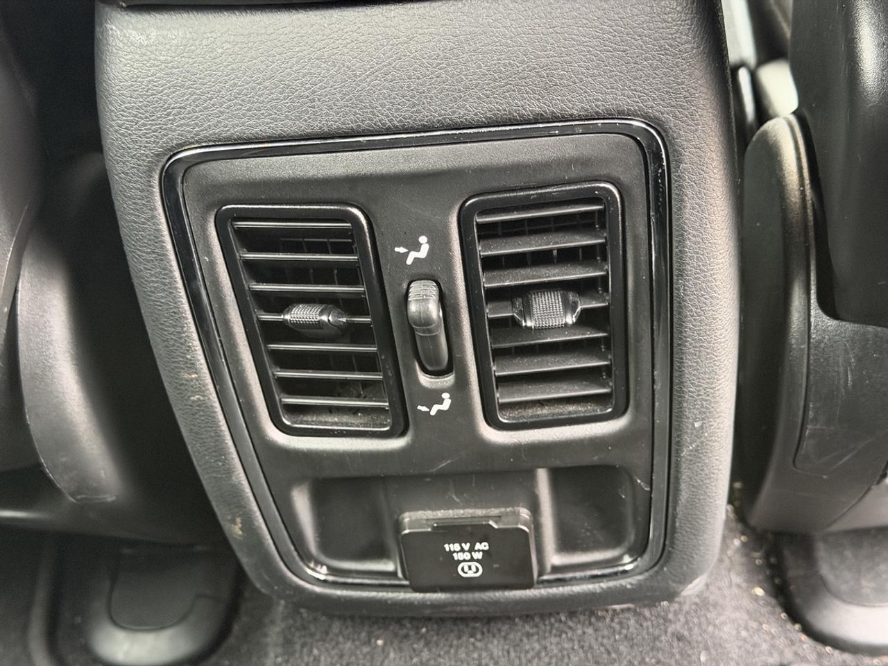 2020 Jeep Grand Cherokee Laredo/AWD/NAV/BSM Photo