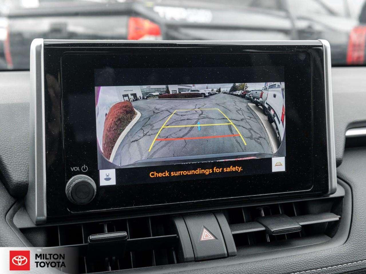 2023 Toyota RAV4 POWER SEAT SUNROOF HEATED STEERING CARPLAY ONE OWNER NEW BRAKE PADS+ROTORS XLE Photo
