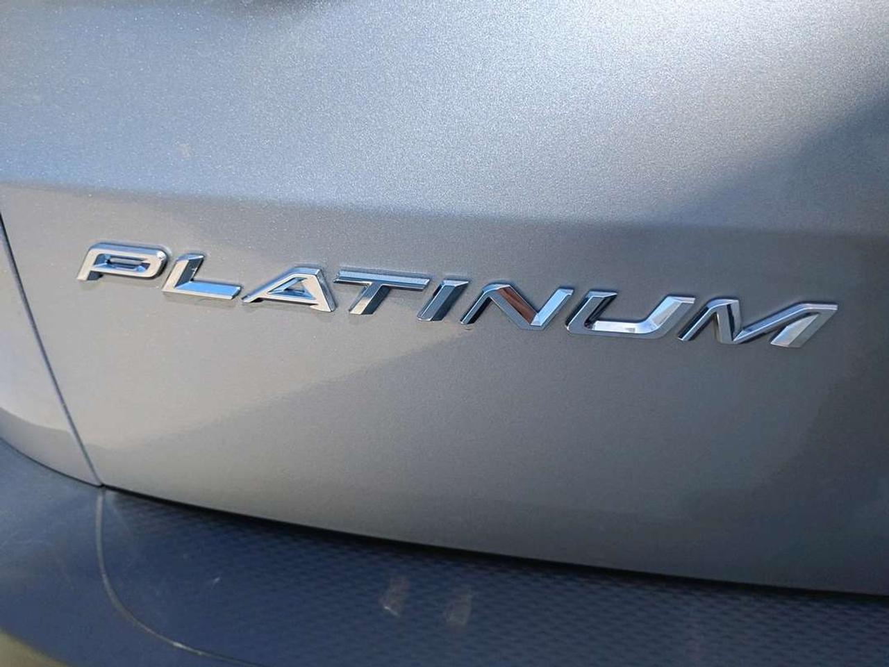 2023 Ford Escape Platinum Photo