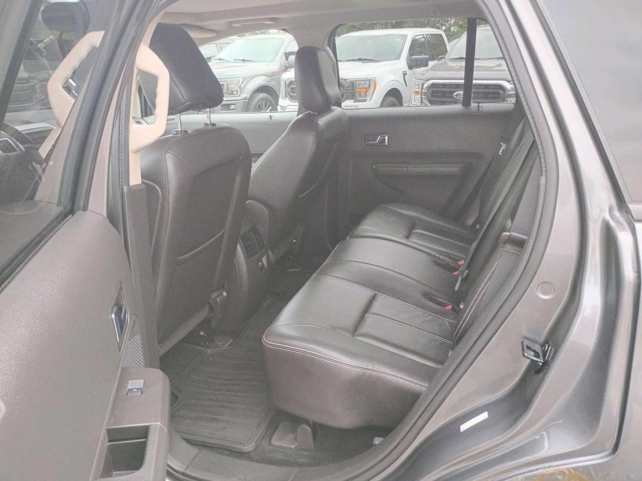 2010 Ford Edge SEL Photo
