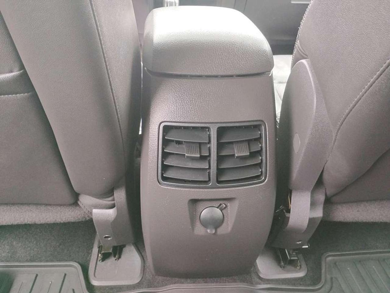 2010 Ford Edge SEL Photo