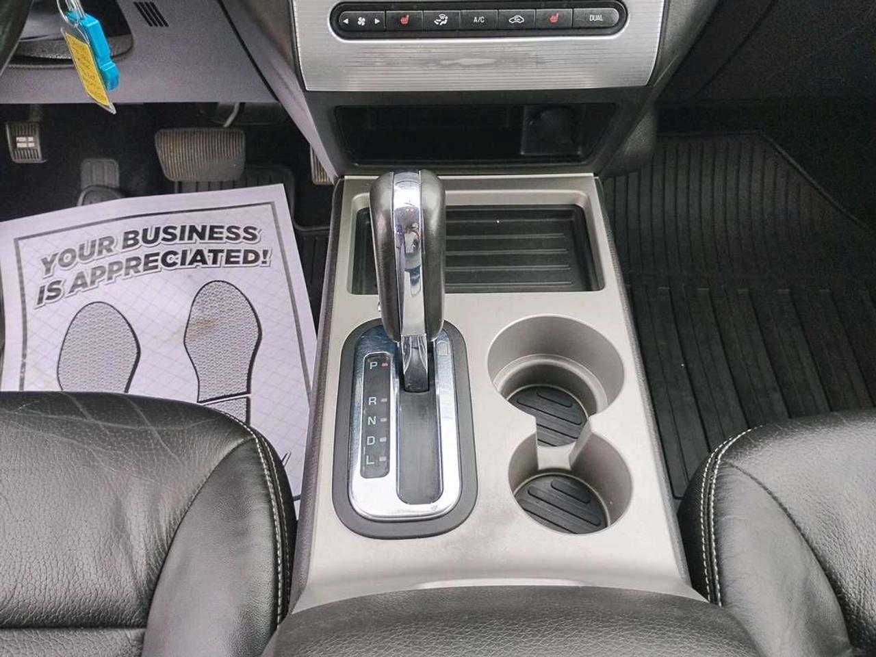 2010 Ford Edge SEL Photo
