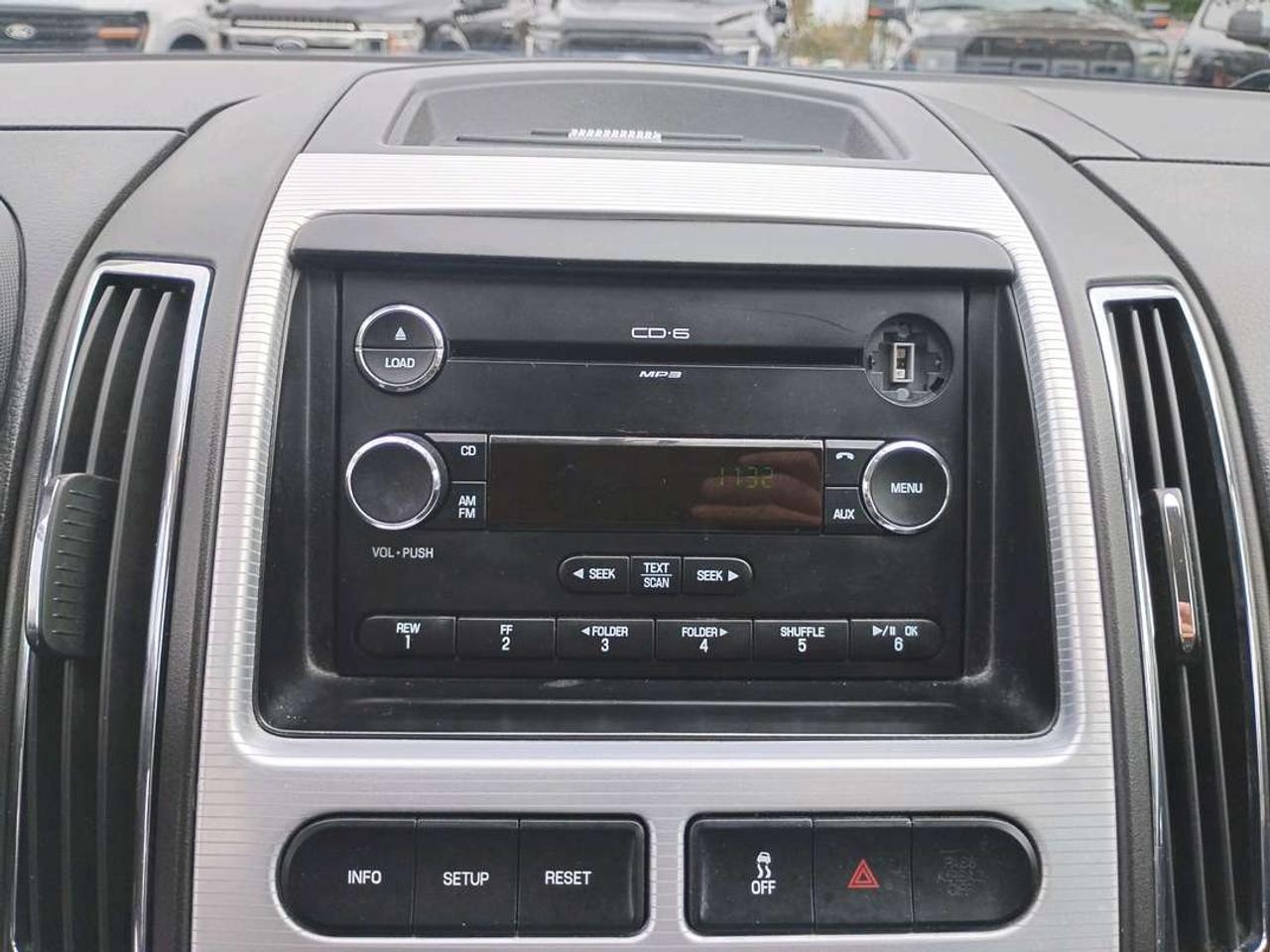 2010 Ford Edge SEL Photo