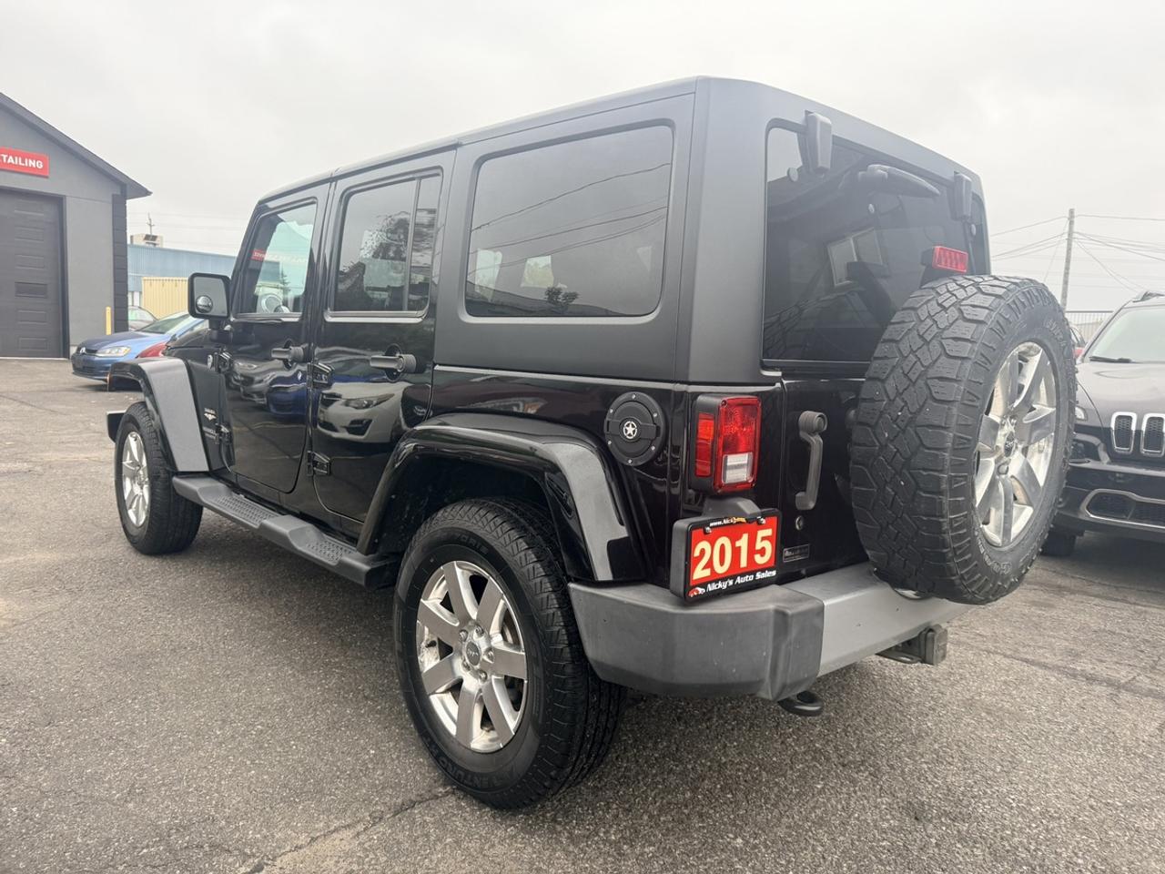 2015 Jeep WRANGLER UNLIMITED SAHARA 4X4 - AUTO - R.CAMERA - HARD TOP! Photo