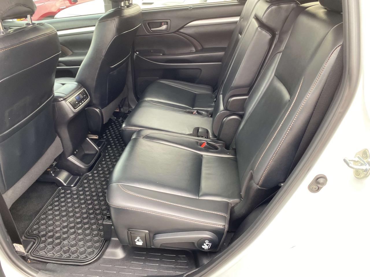 2019 Toyota Highlander XLE Photo