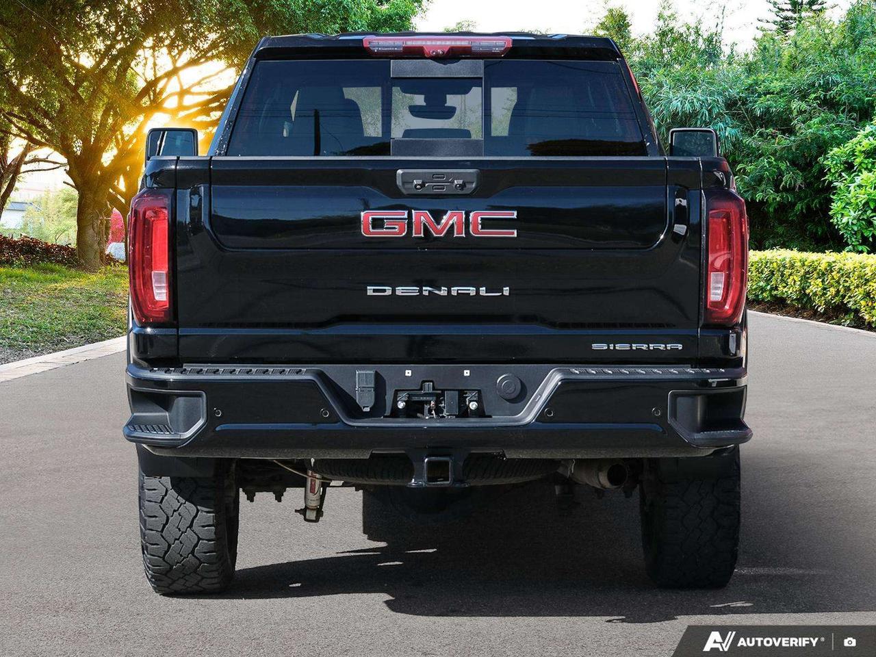 2023 GMC Sierra 3500HD DENALI   DIESEL   4WD   ULTIMATE PACKAGE Photo