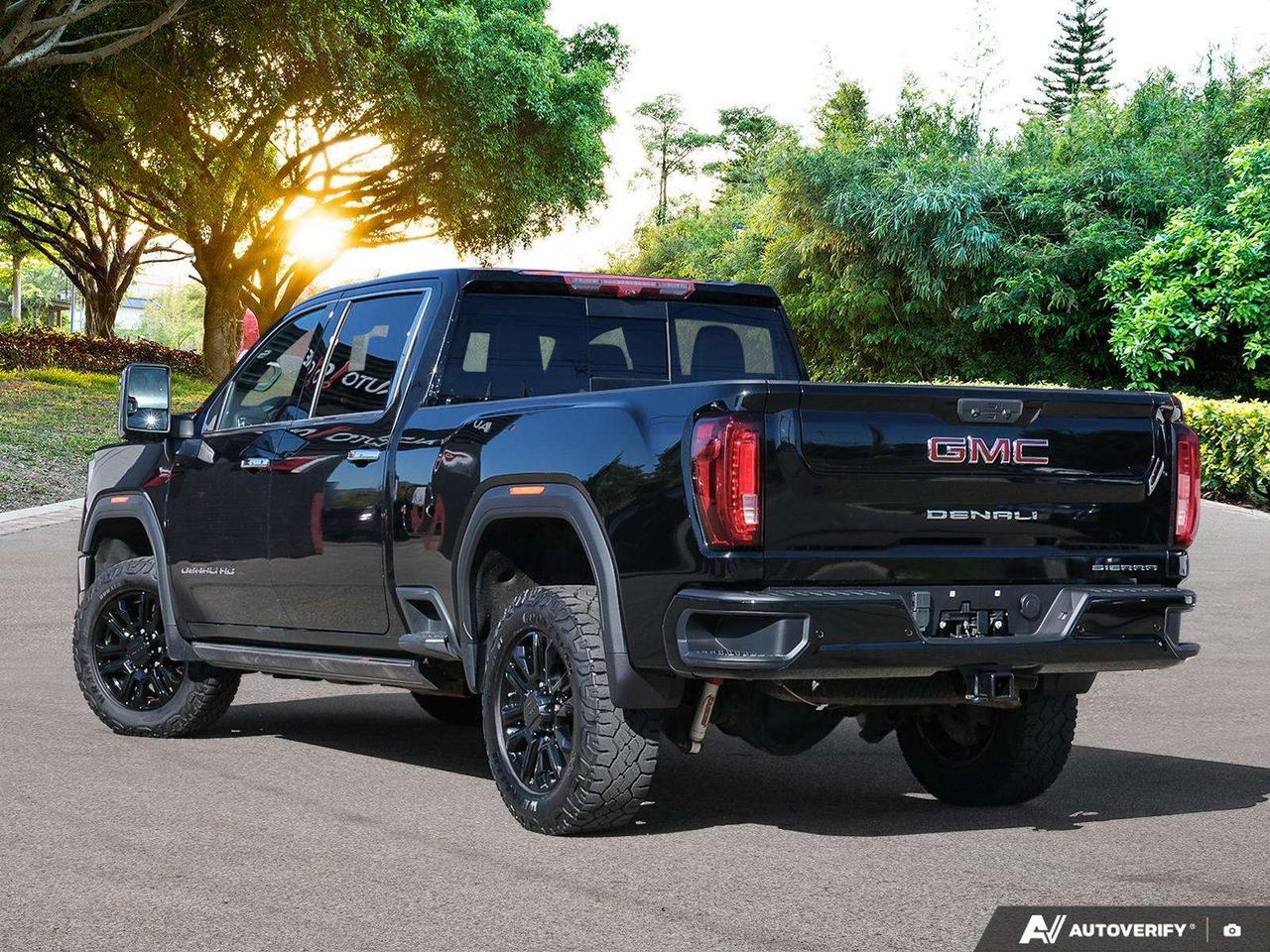 2023 GMC Sierra 3500HD DENALI   DIESEL   4WD   ULTIMATE PACKAGE Photo