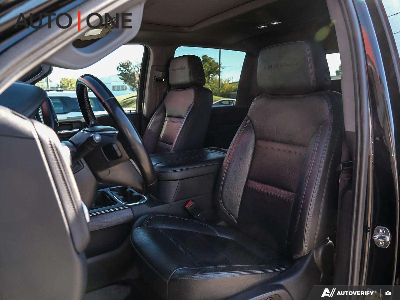 2023 GMC Sierra 3500HD DENALI   DIESEL   4WD   ULTIMATE PACKAGE Photo