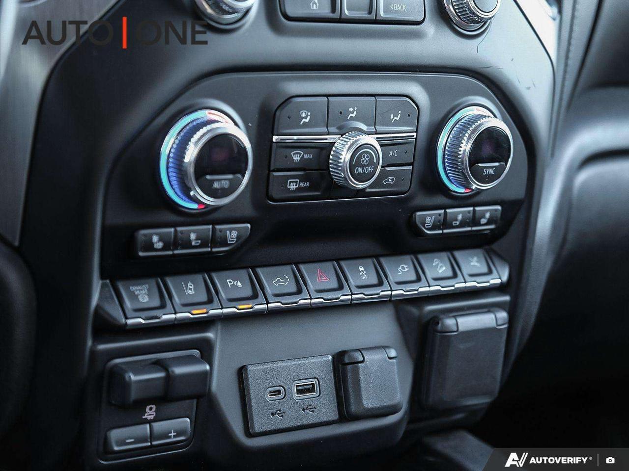 2023 GMC Sierra 3500HD DENALI   DIESEL   4WD   ULTIMATE PACKAGE Photo