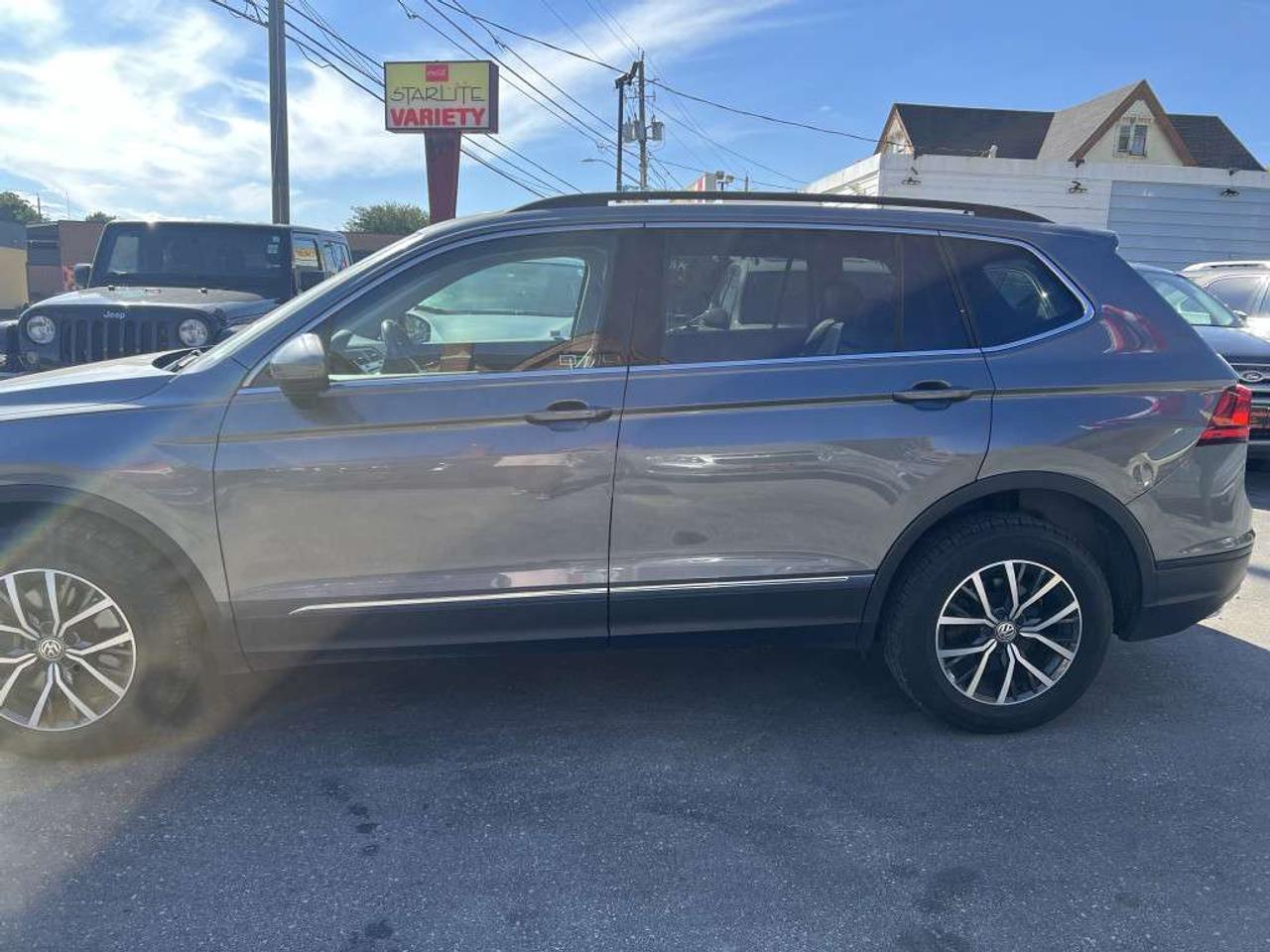 2018 Volkswagen Tiguan Comfortline 4MOTION *Ltd Avail* Photo