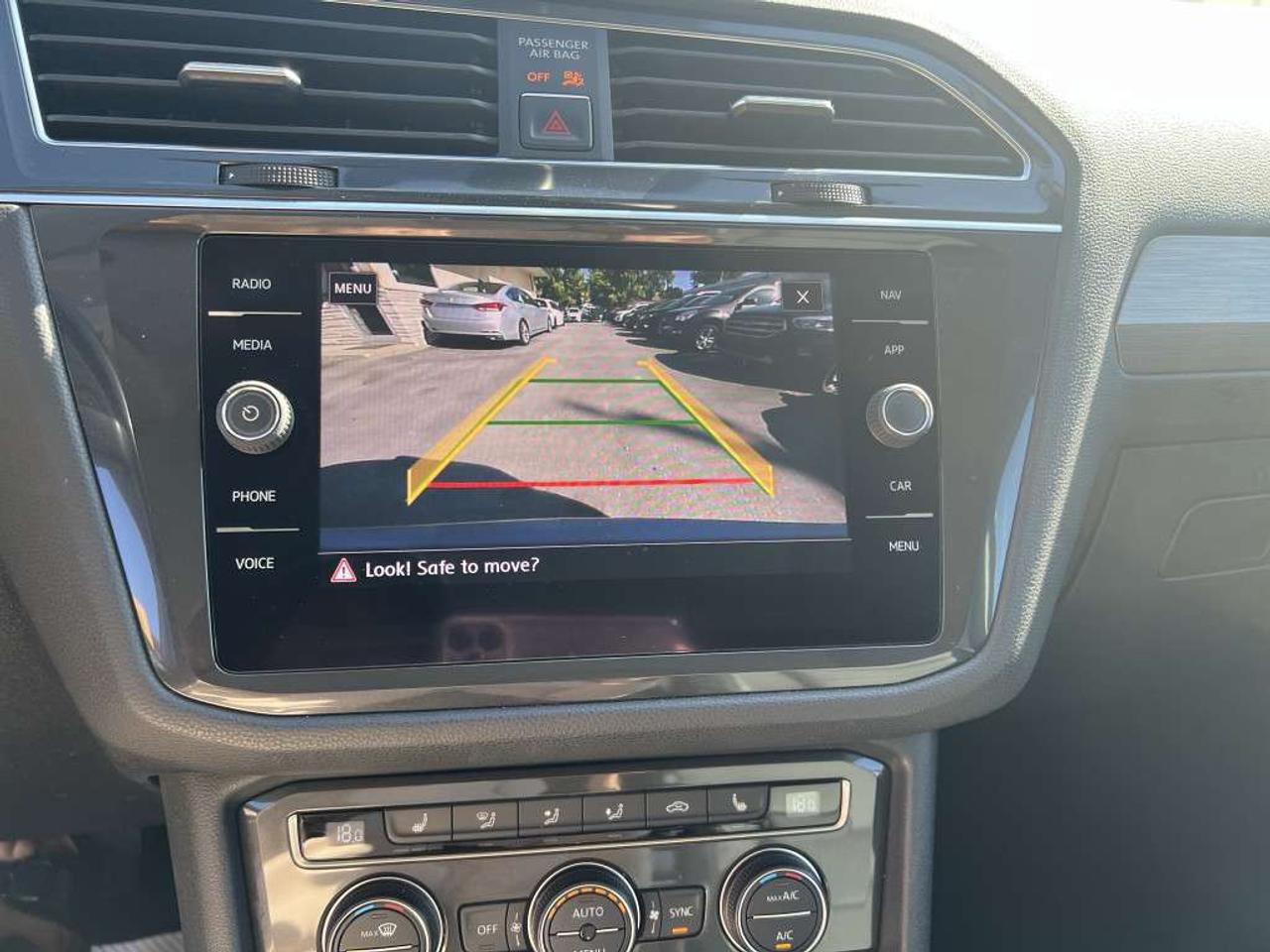 2018 Volkswagen Tiguan Comfortline 4MOTION *Ltd Avail* Photo