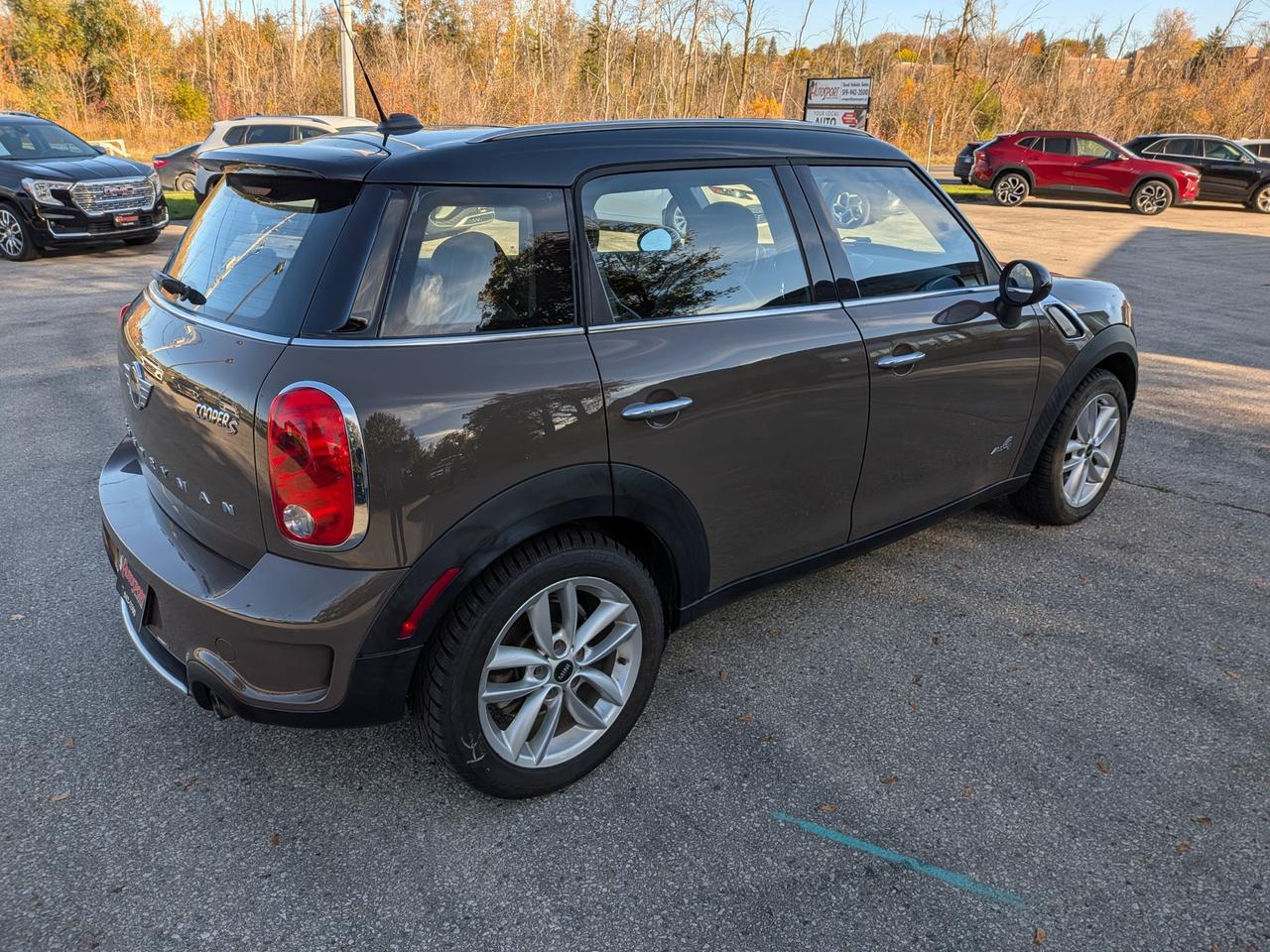 2014 MINI Countryman Cooper S 4dr ALL4 Sport Utility Photo