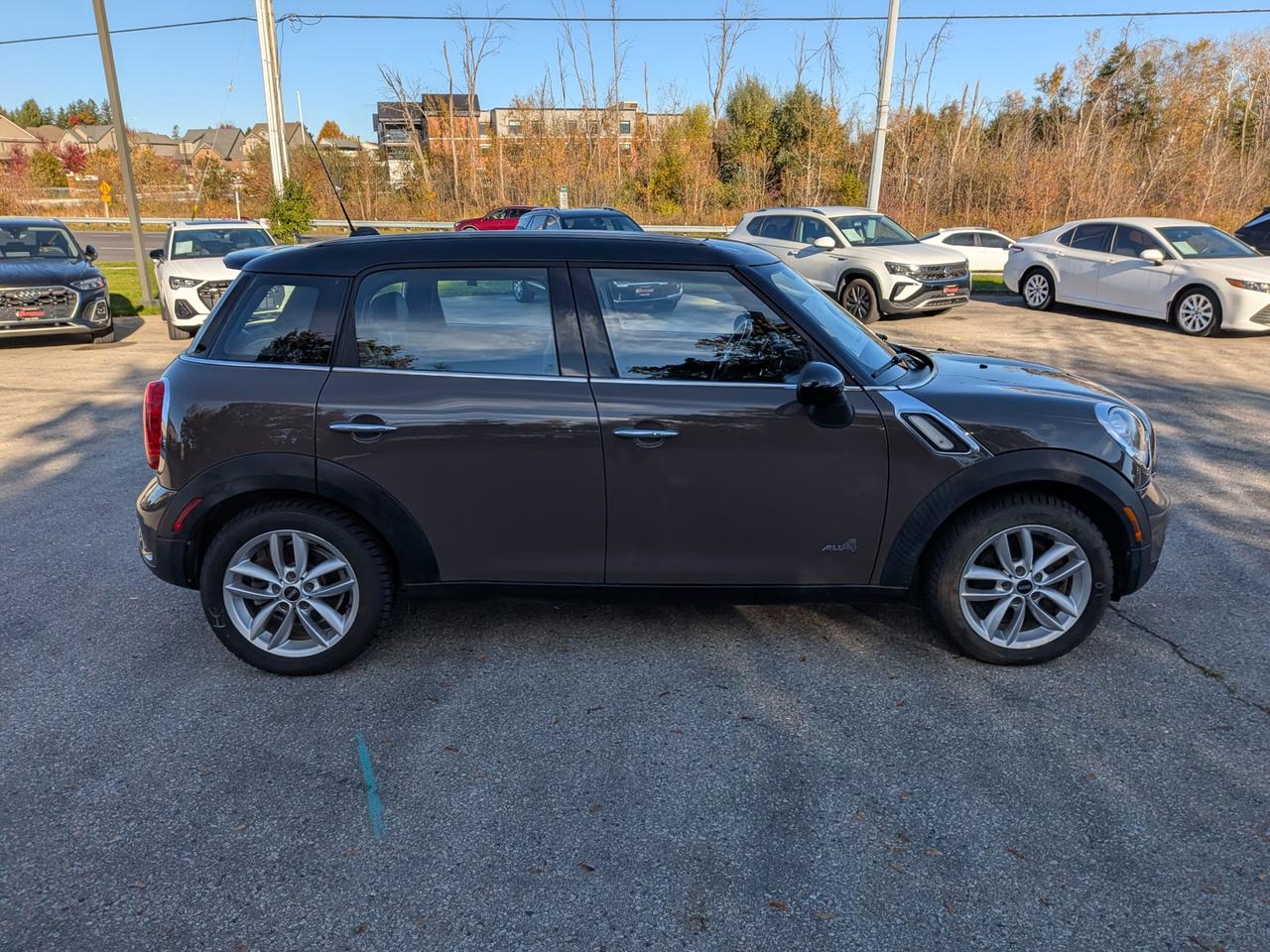 2014 MINI Countryman Cooper S 4dr ALL4 Sport Utility Photo