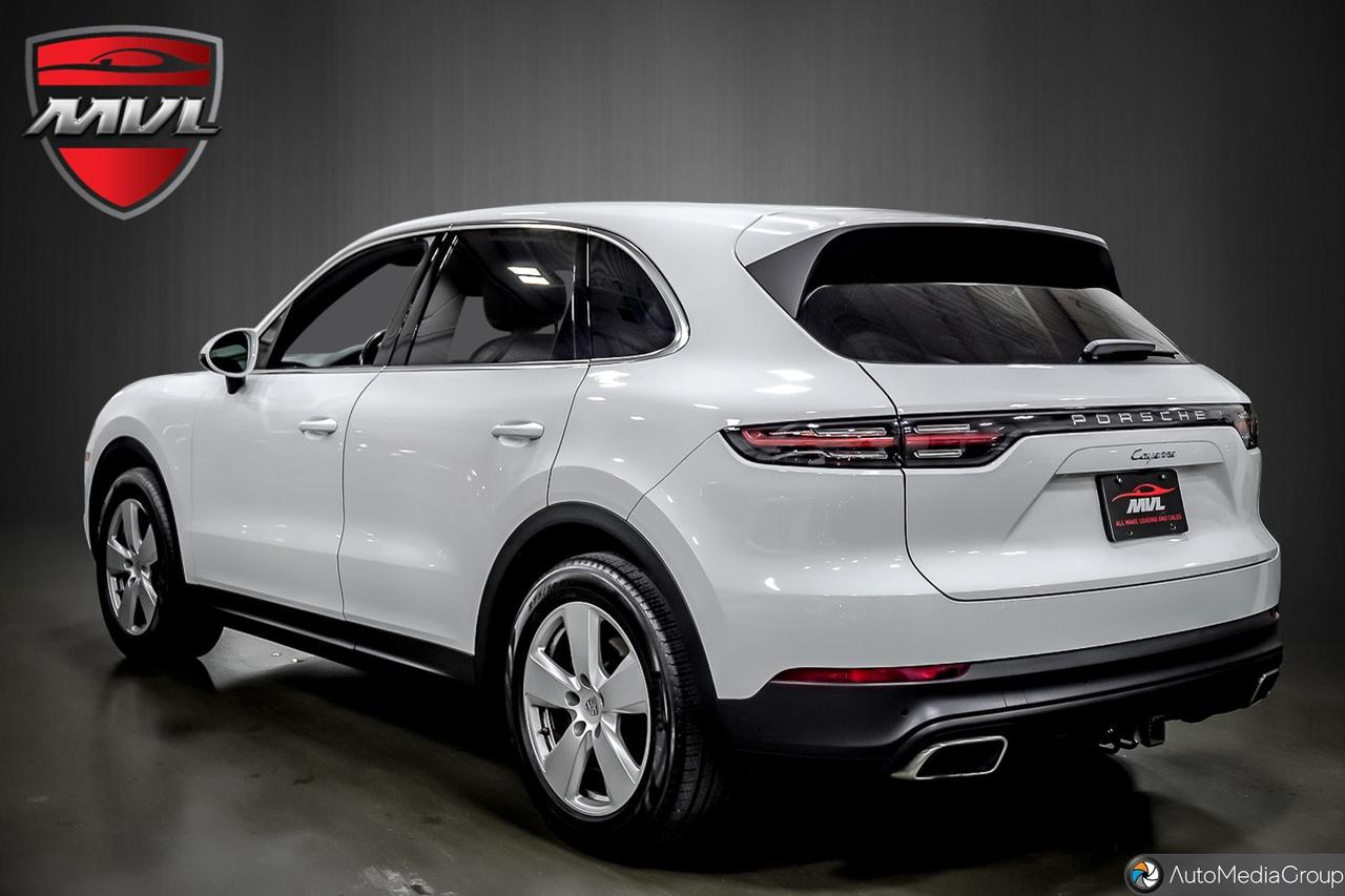 2023 Porsche Cayenne Base 4dr All-wheel Drive Photo
