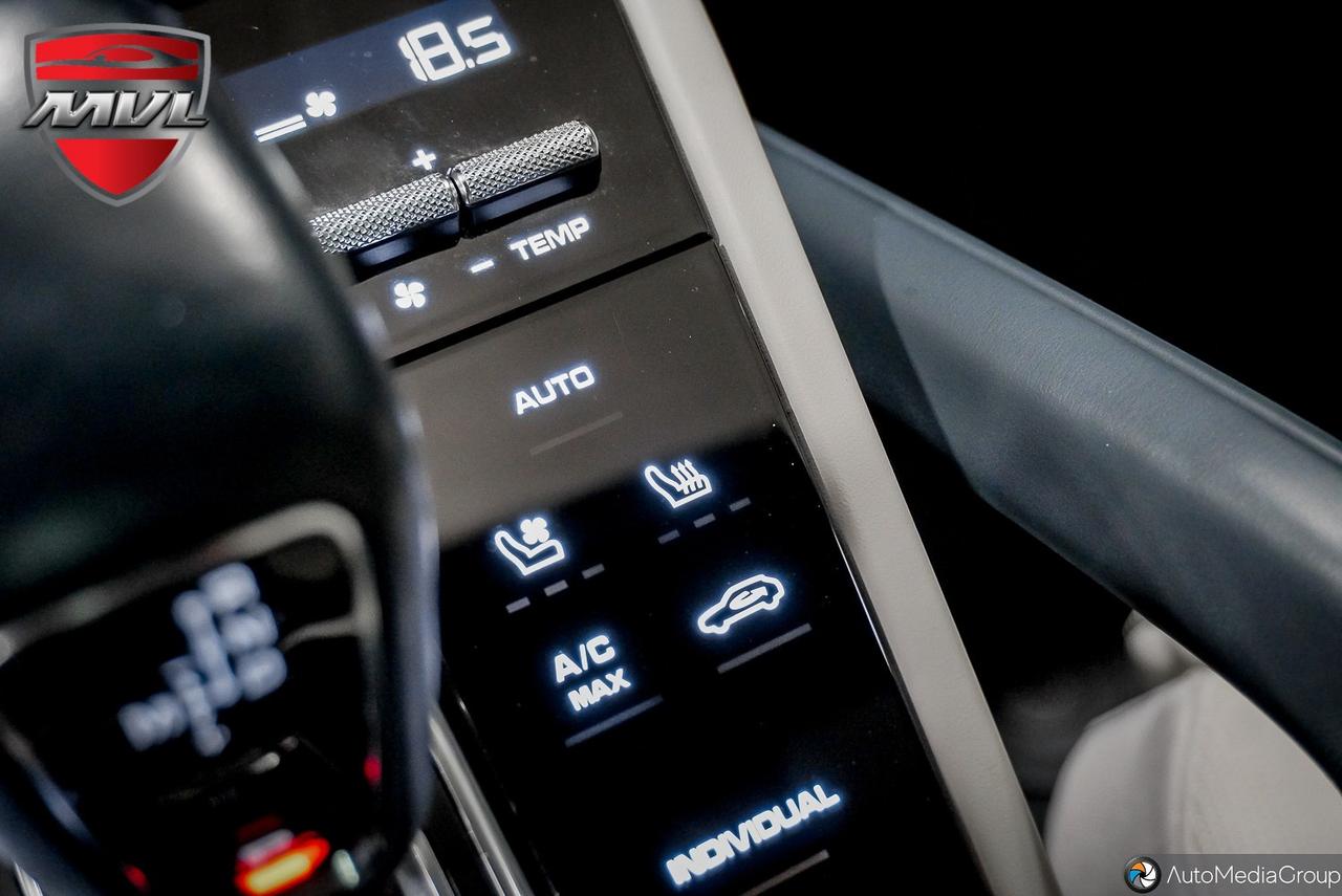 2023 Porsche Cayenne Base 4dr All-wheel Drive Photo