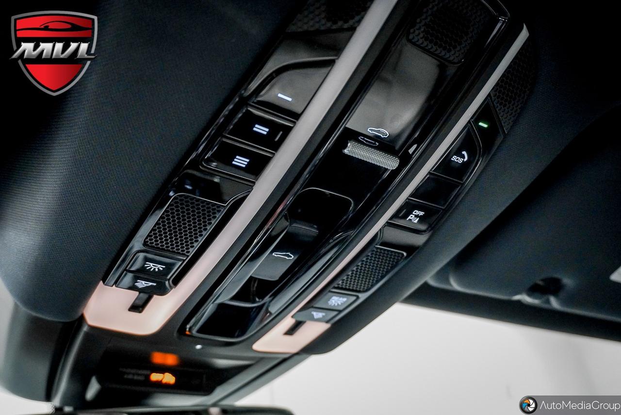 2023 Porsche Cayenne Base 4dr All-wheel Drive Photo