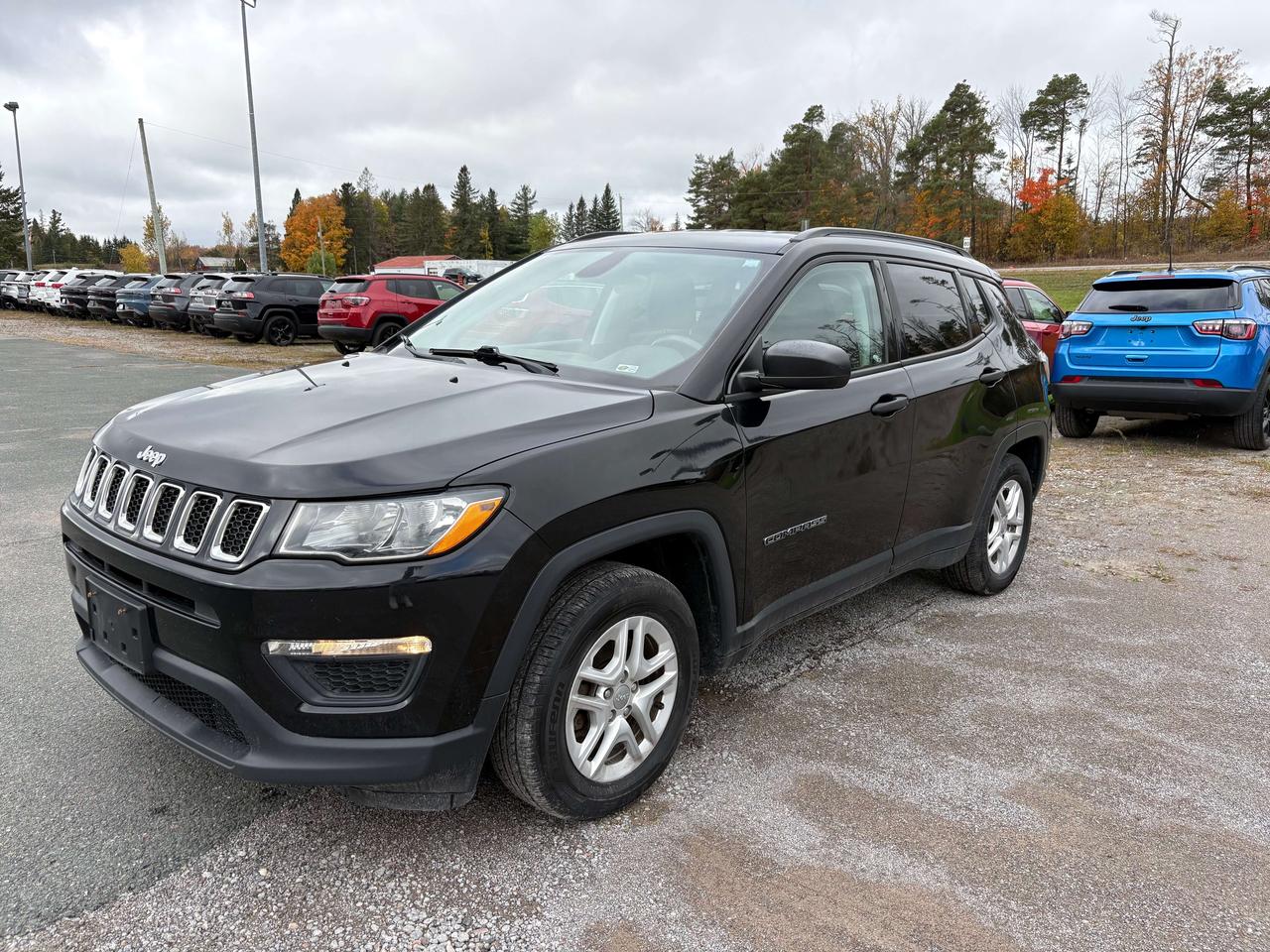 2018 Jeep Compass Sport Photo0