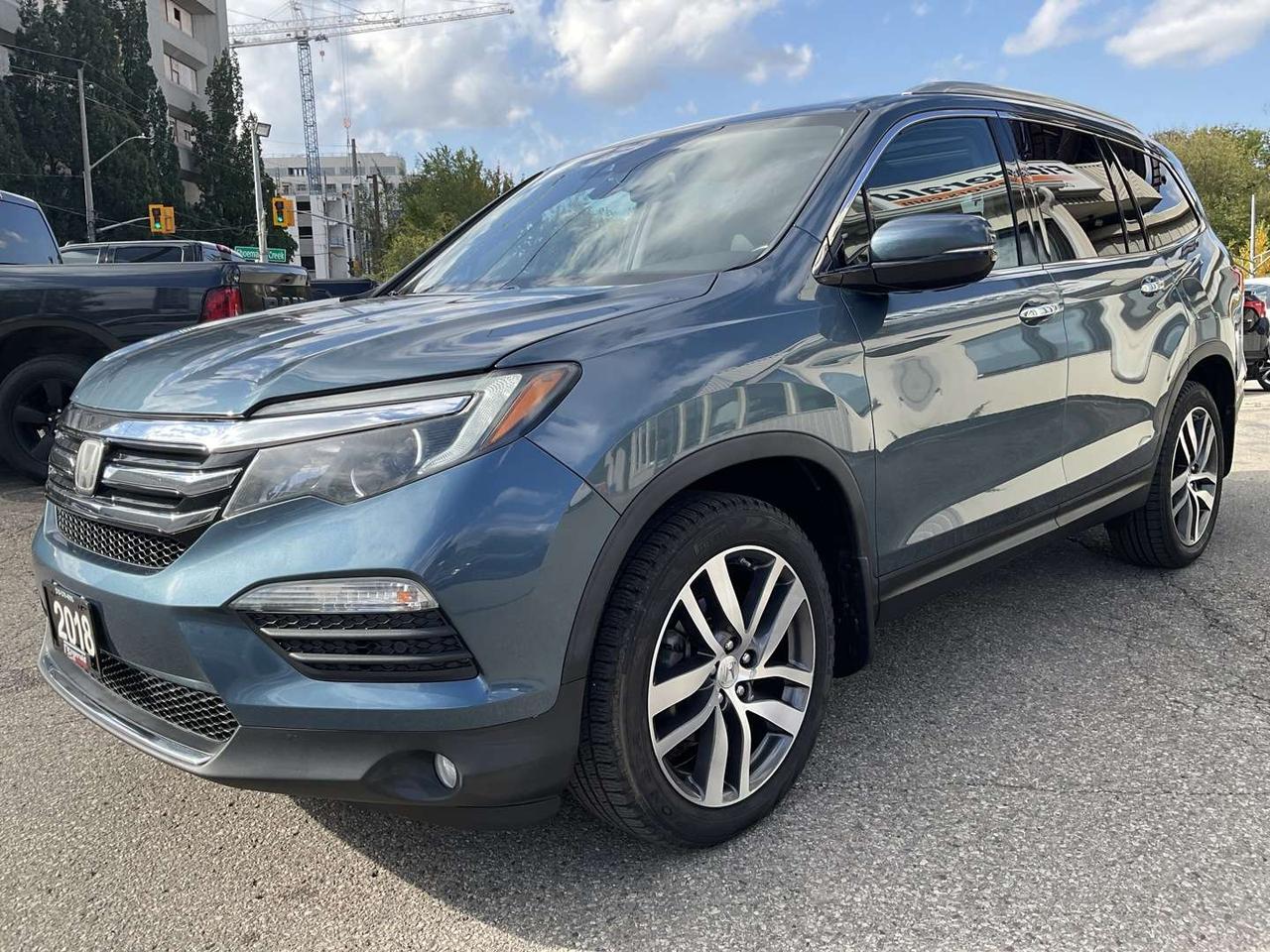 2018 Honda Pilot Touring 4WD - LTHR! NAV! BACK-UP CAM! BSM! DVD! DUAL ROOF! Photo