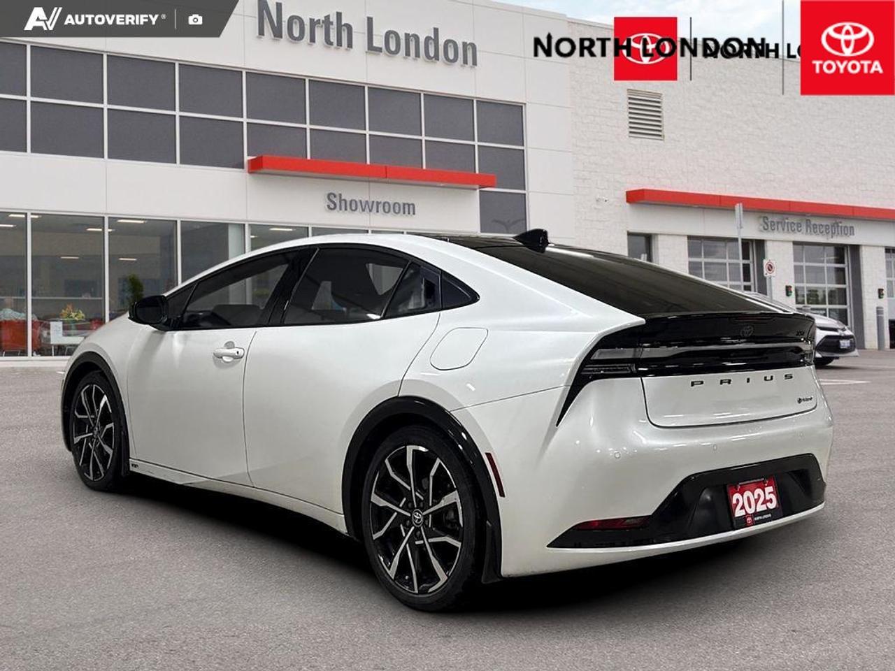 2025 Toyota Prius Plug-In Hybrid  Photo