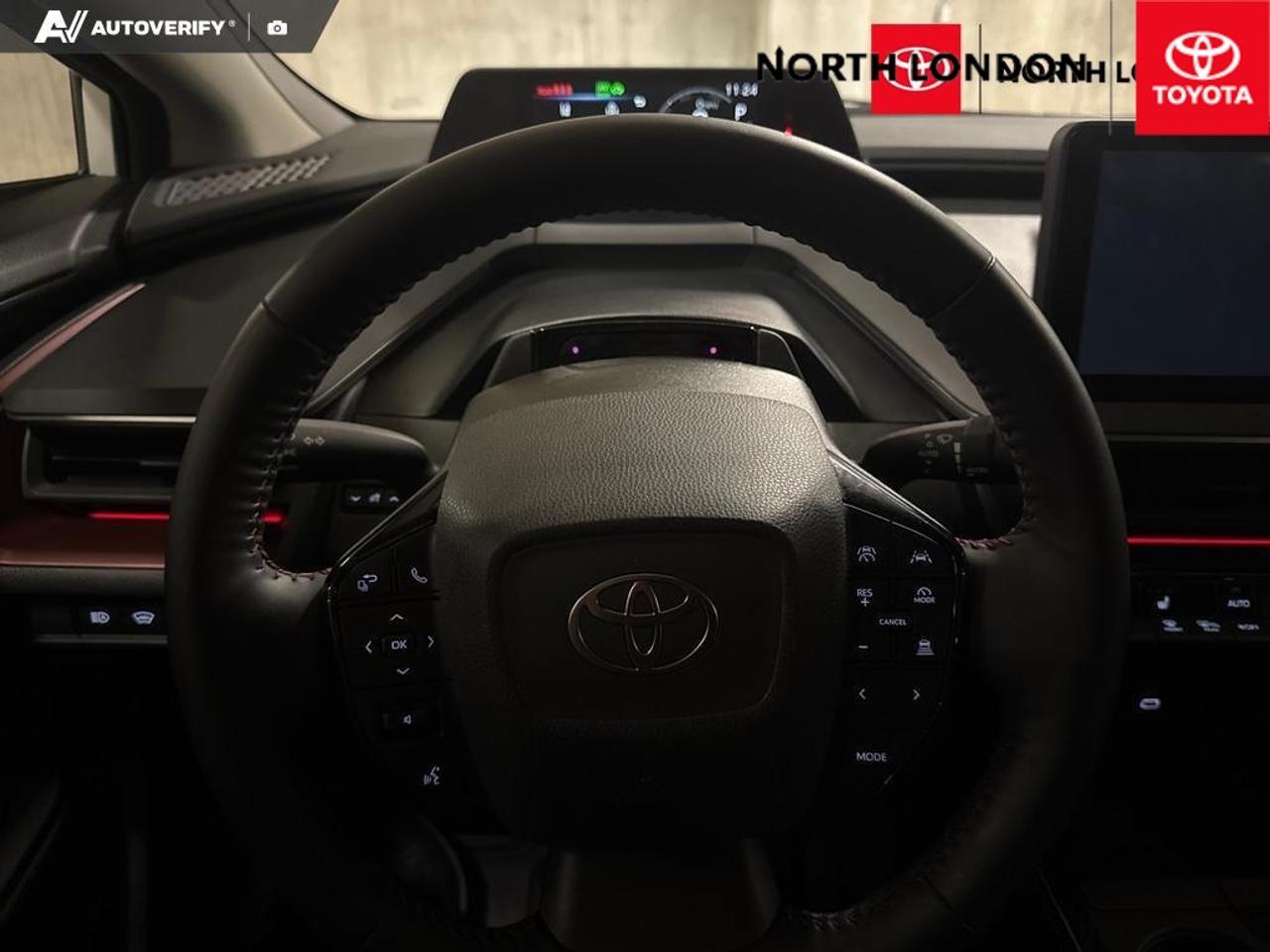 2025 Toyota Prius Plug-In Hybrid  Photo