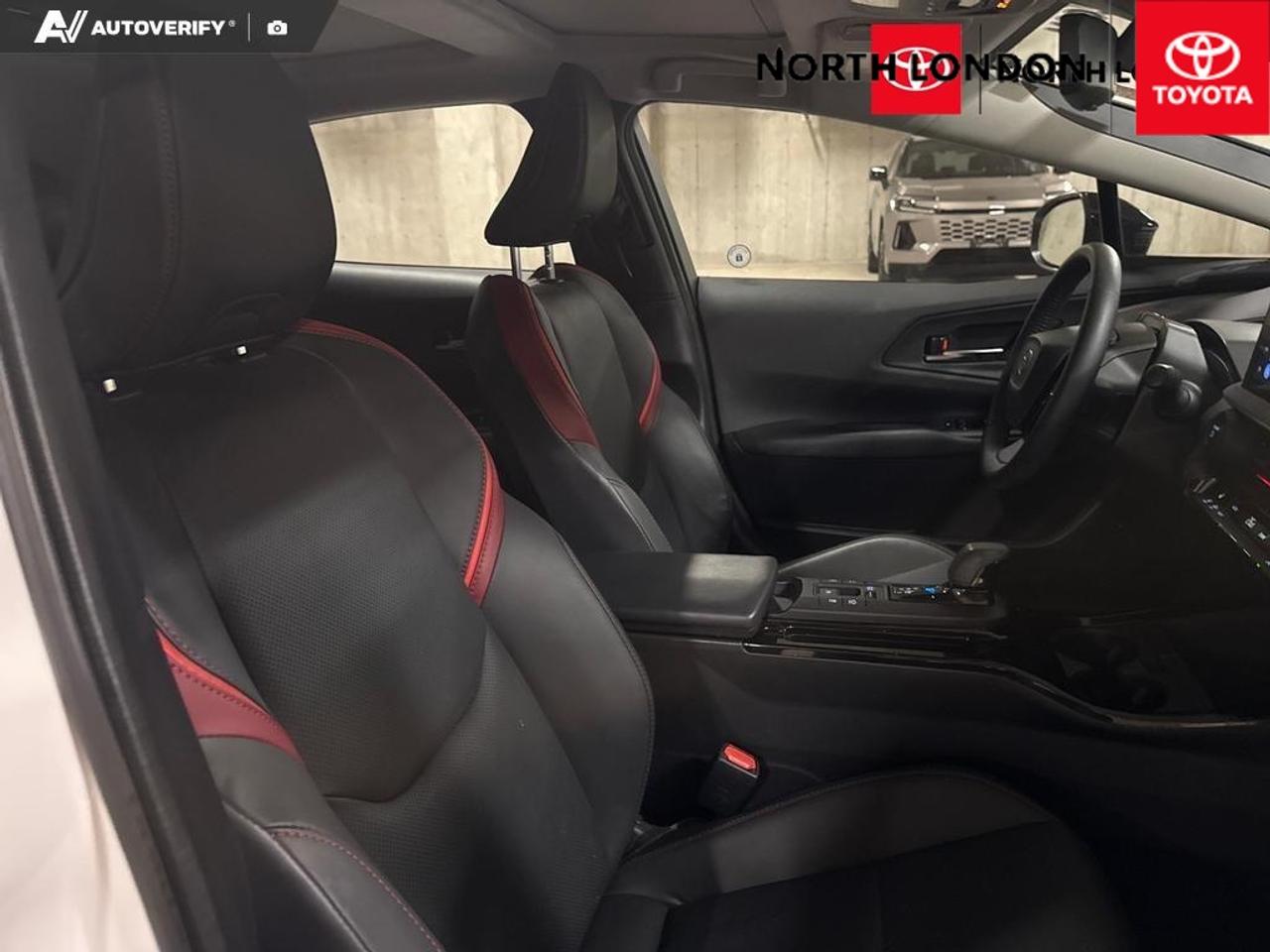 2025 Toyota Prius Plug-In Hybrid  Photo