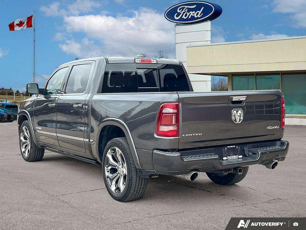 2022 RAM 1500 Limited   5.7L HEMI V8   COOLD PWR SEATS   PREM SOUND SYST Photo