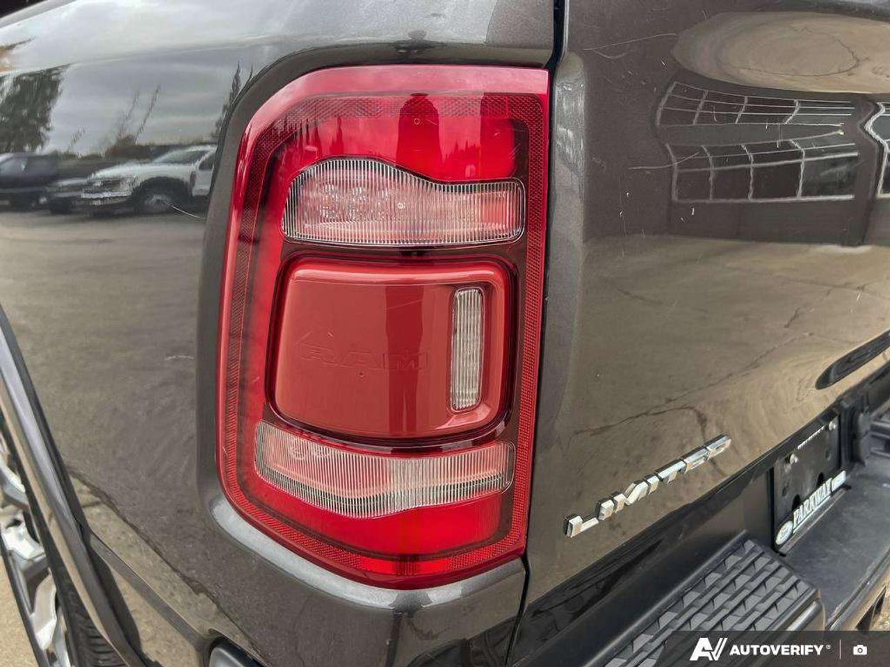 2022 RAM 1500 Limited   5.7L HEMI V8   COOLD PWR SEATS   PREM SOUND SYST Photo