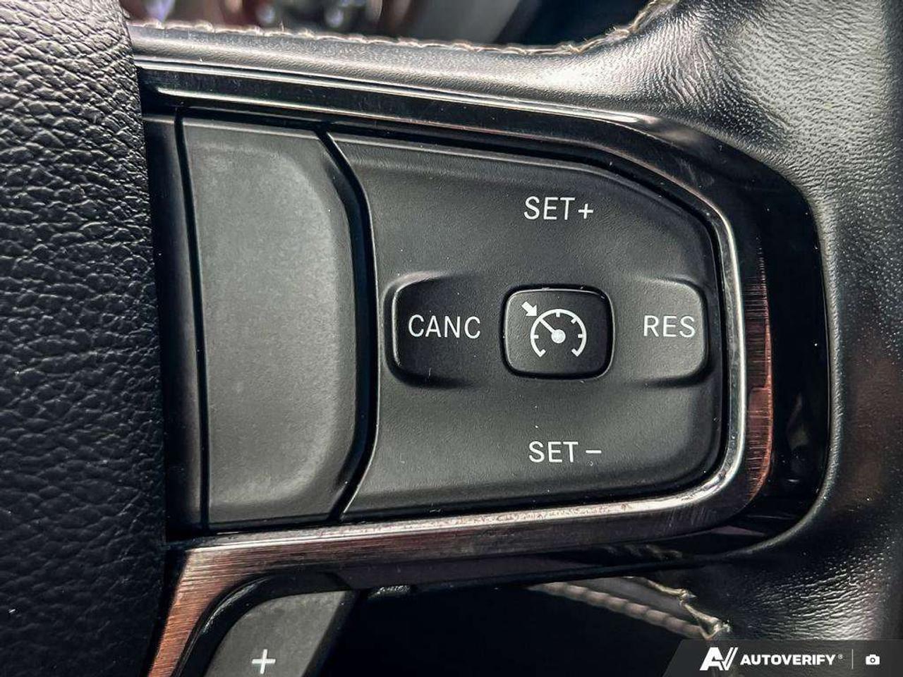 2022 RAM 1500 Limited   5.7L HEMI V8   COOLD PWR SEATS   PREM SOUND SYST Photo