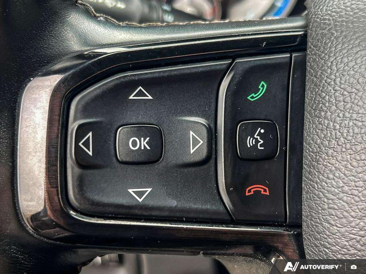2022 RAM 1500 Limited   5.7L HEMI V8   COOLD PWR SEATS   PREM SOUND SYST Photo