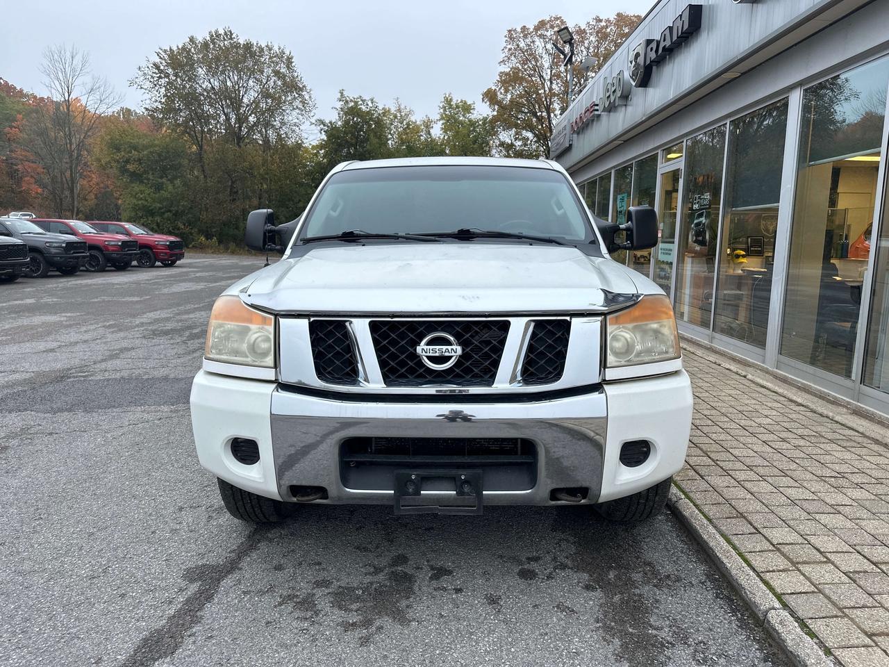 2012 Nissan Titan SV Photo