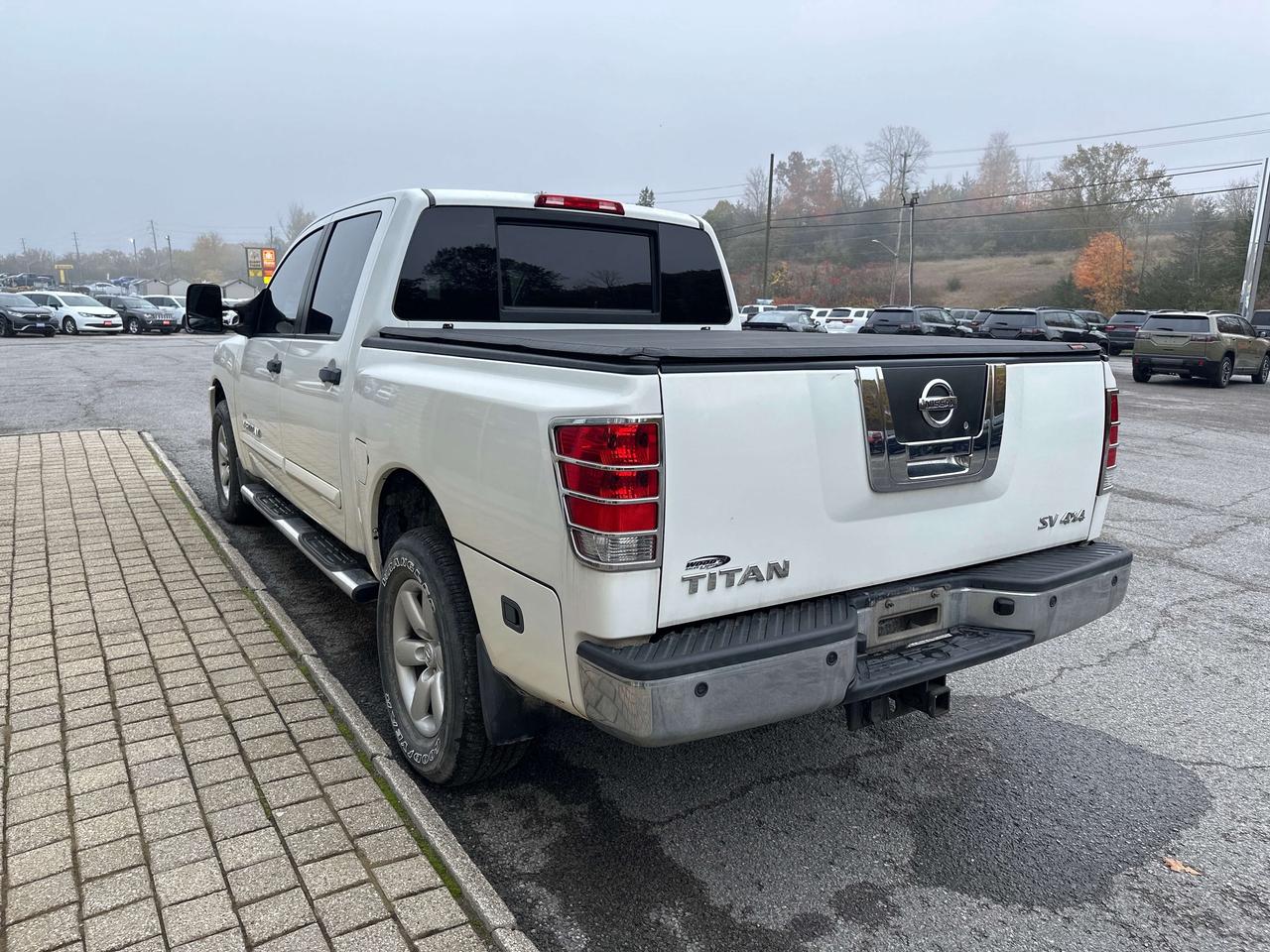 2012 Nissan Titan SV Photo