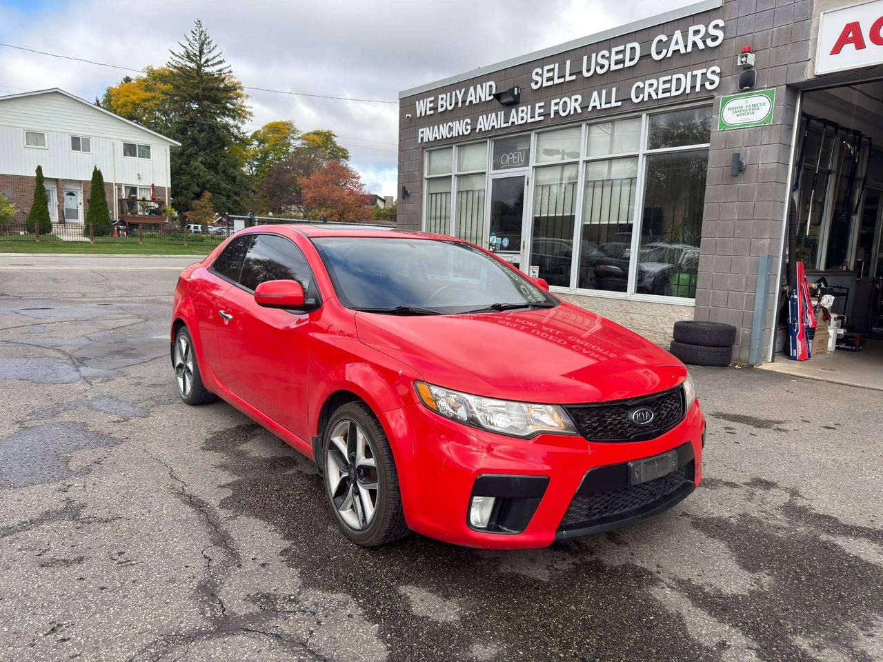 2011 Kia Forte SX Photo0