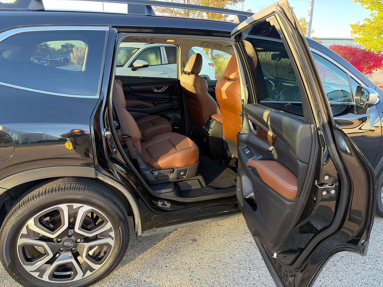 2024 Subaru ASCENT Premier Photo