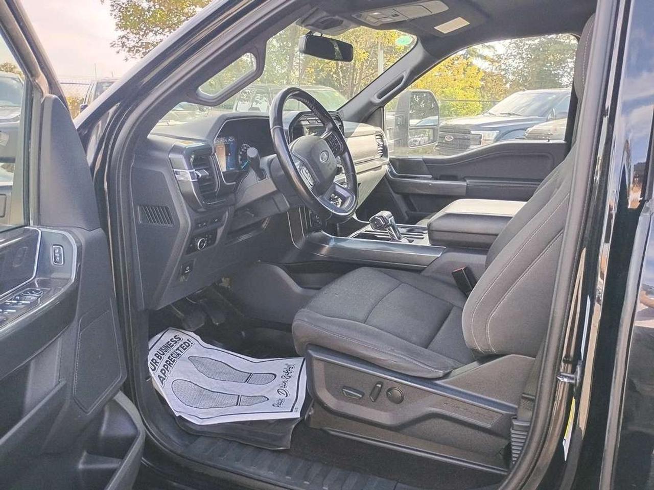 2023 Ford F-150 XLT Photo